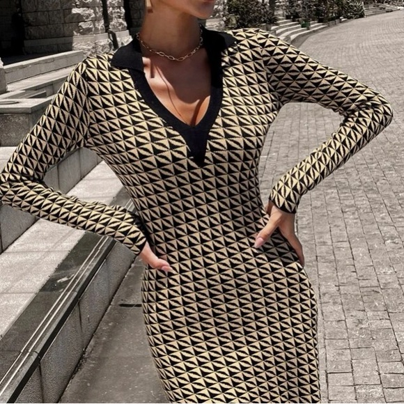 Knit Mix MIDI Dress - Picture 15 of 16